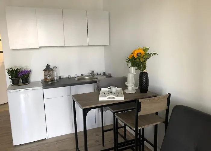 Z Widokiem Na Jezioro *