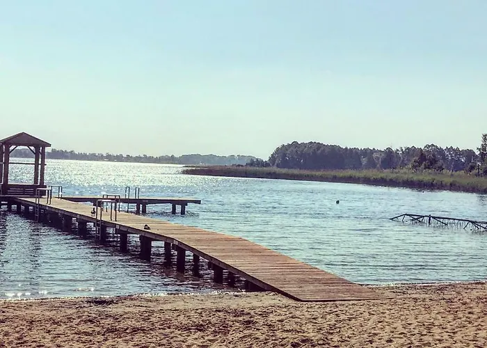 Z Widokiem Na Jezioro * Powidz (Slupca)