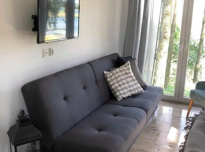 Z Widokiem Na Jezioro Powidz (Slupca)